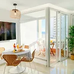 Apartamento Luxury 2 Min With Balcony, Ocean View, Wifi, Ac, Smarttv Portimão