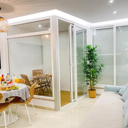 Luxury 2 Min With Balcony, Ocean View, Wifi, Ac, Smarttv * Портиман