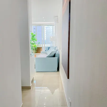 Luxury 2 Min With Balcony, Ocean View, Wifi, Ac, Smarttv Апартаменты Портиман