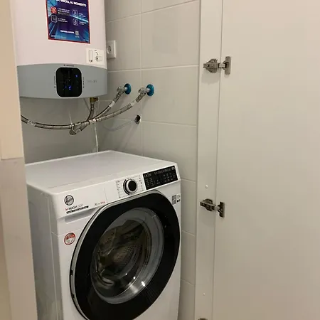 Luxury 2 Min With Balcony, Ocean View, Wifi, Ac, Smarttv *