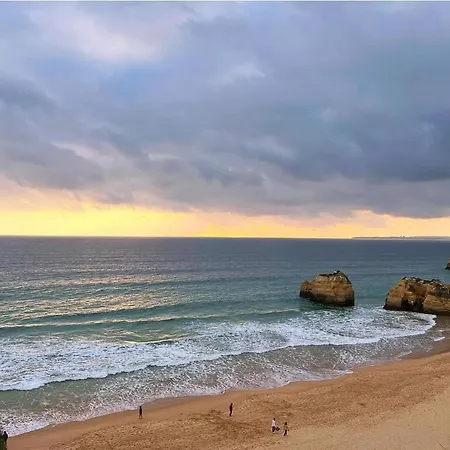 Luxury 2 Min With Balcony, Ocean View, Wifi, Ac, Smarttv *