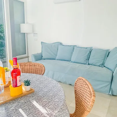 Appartement Luxury 2 Min With Balcony, Ocean View, Wifi, Ac, Smarttv *